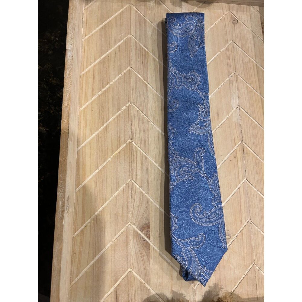 Paul Fredrick Tie Mens 100% Woven Silk French Blue Gold Paisley Luxury